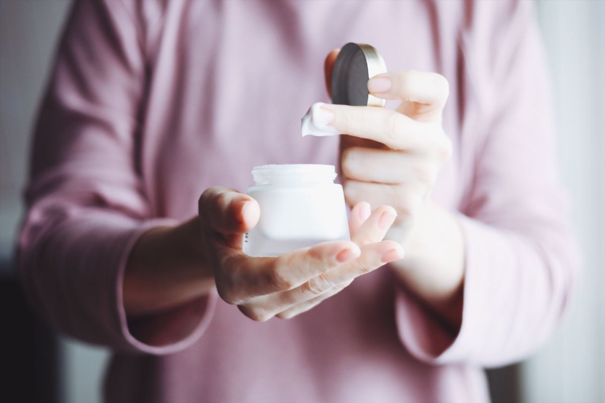Vantagens de investir no mercado de cosméticos