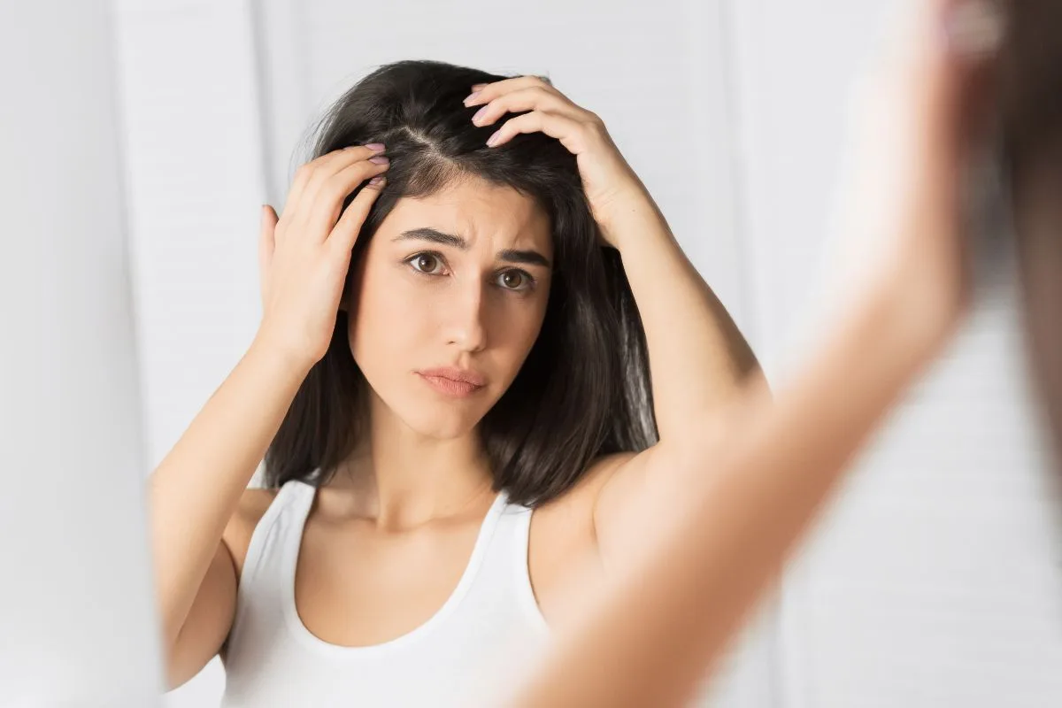 Cabelo fraco e quebradiço: saiba como resolver esse problema