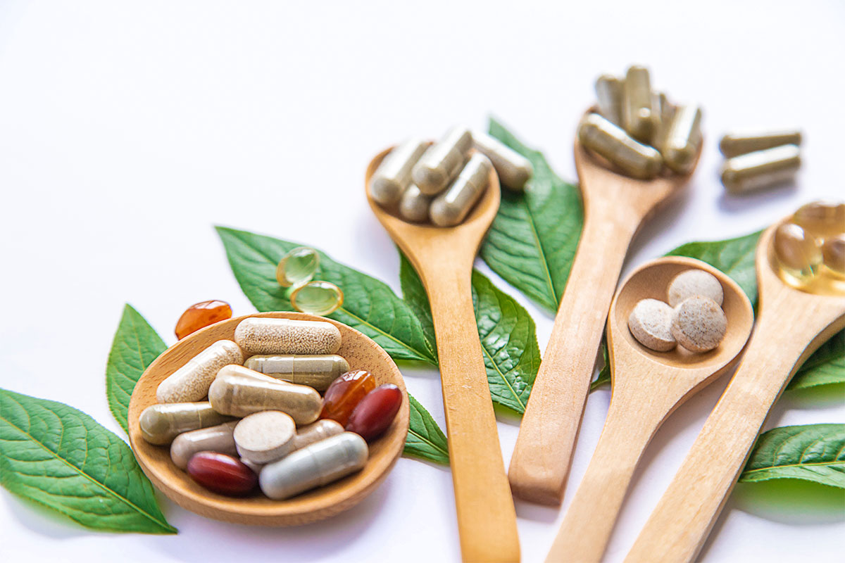 5 vitaminas essenciais para combater a queda de cabelo