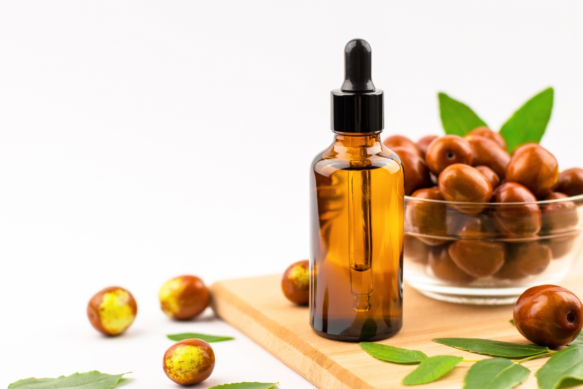 Benefícios do óleo de jojoba para os cabelos